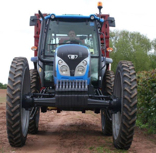 Photo 3. Landini Series 5 HC tractor