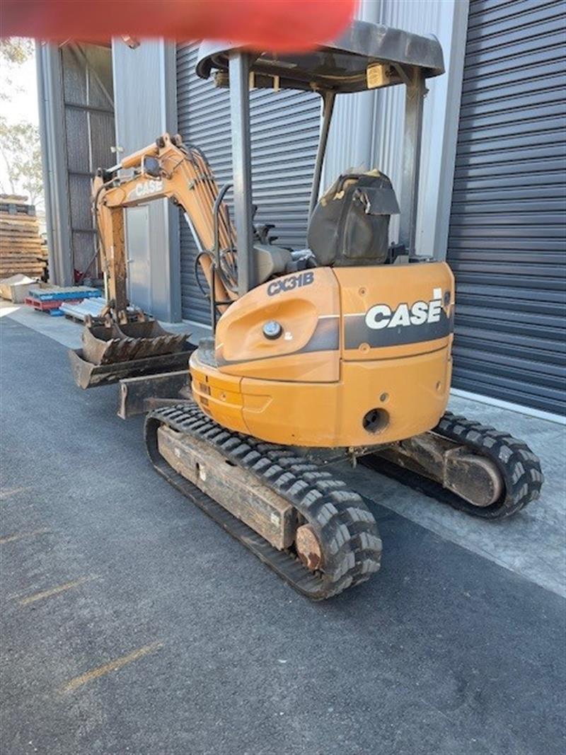 Photo 2. Case CX 31 B U25-3 HG Excavator