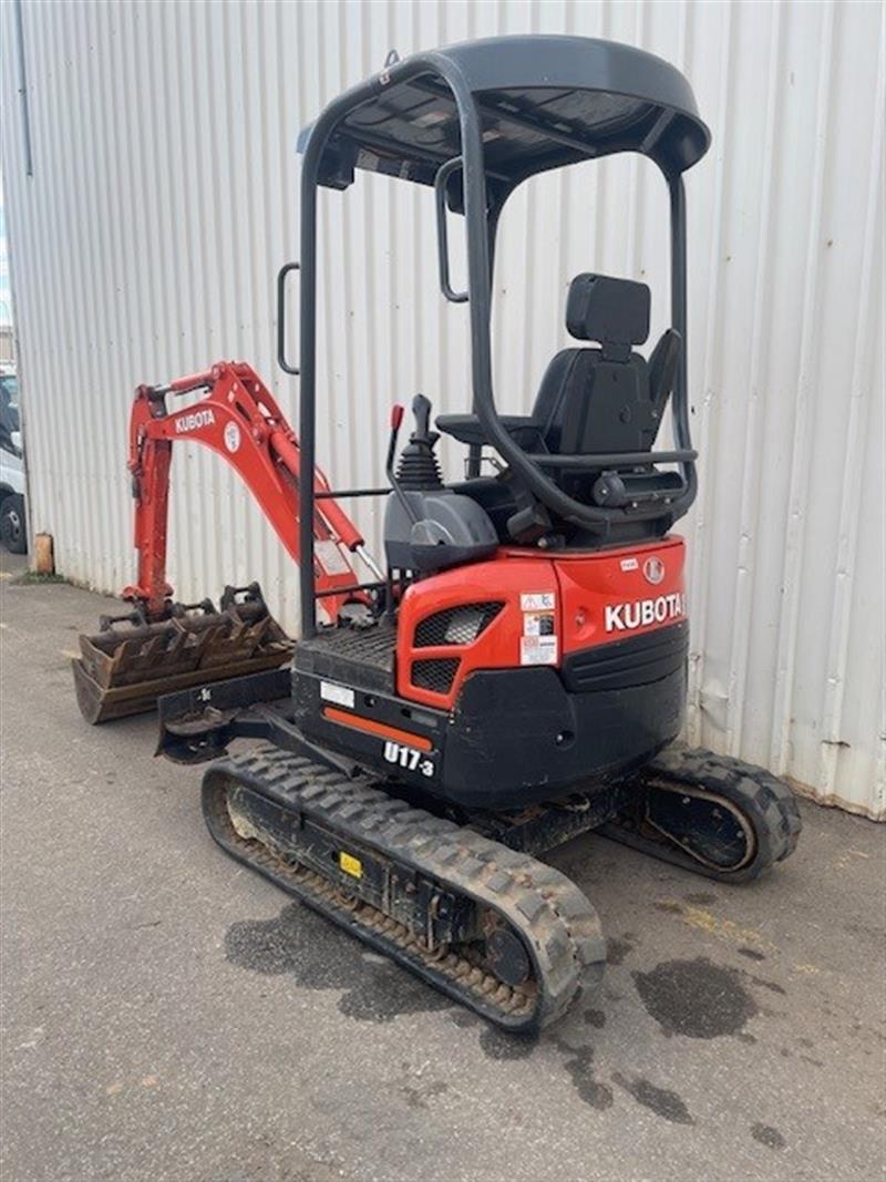 Photo 4. Kubota U17-3 mini excavator