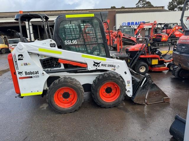 Bobcat S450 Skid Steer