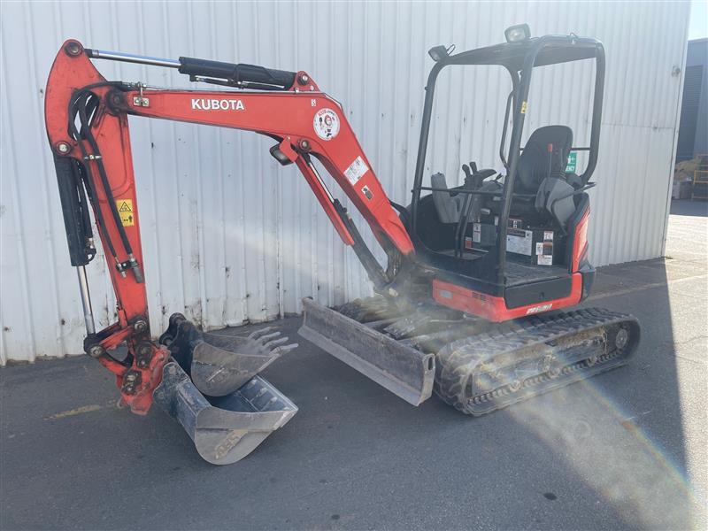 Photo 1. Kubota U27-4 Excavator