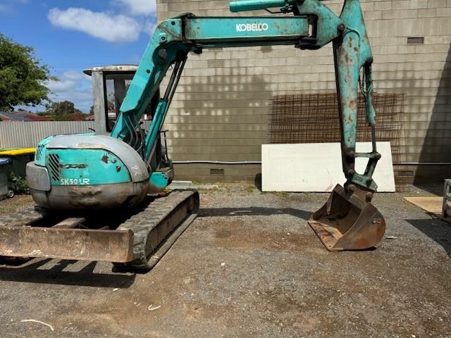 Photo 1. Kobelco SK50UR Excavator