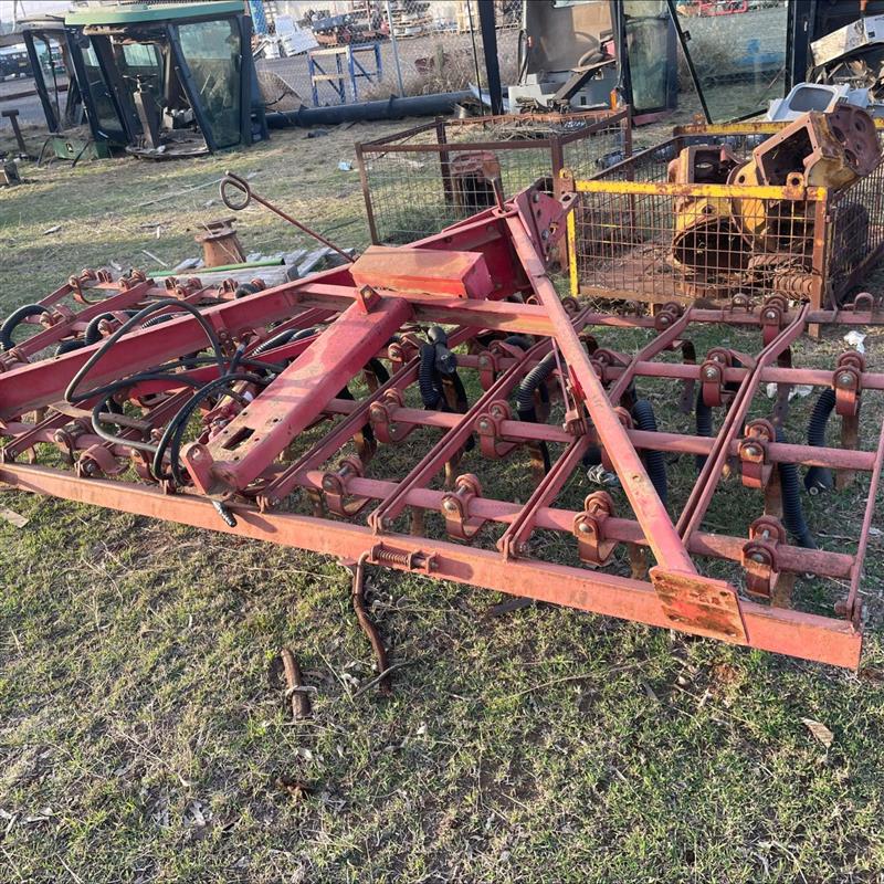 Photo 4. Massey Ferguson 56 Combine Seeder