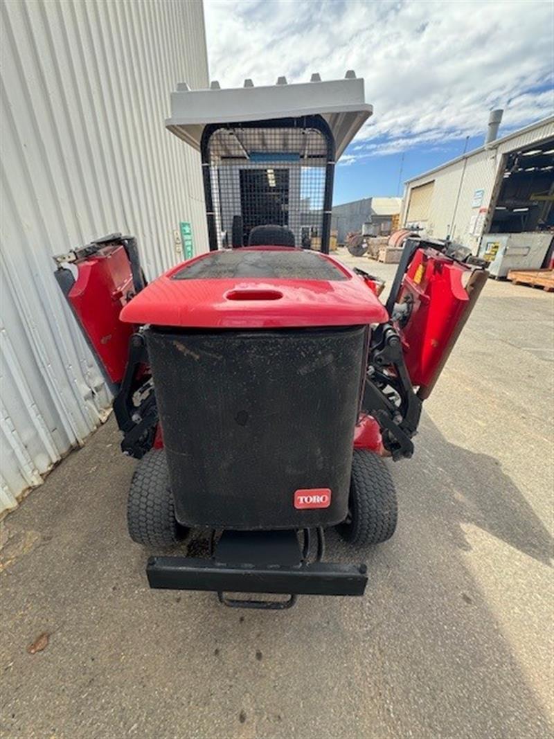 Photo 4. Toro 4700D wide area mower