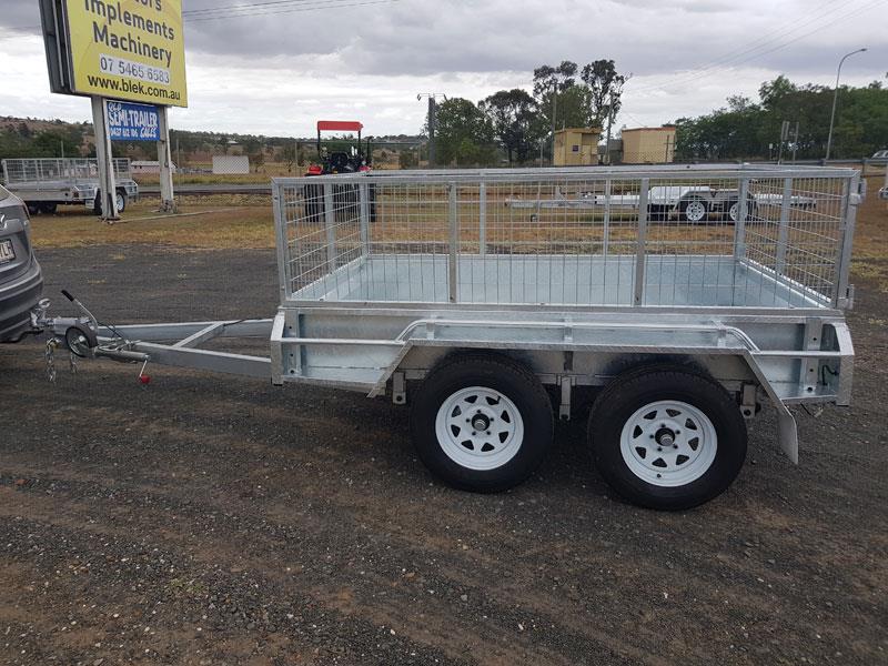 Photo 2. Tandem 8x5 dual axle heavy duty trailer