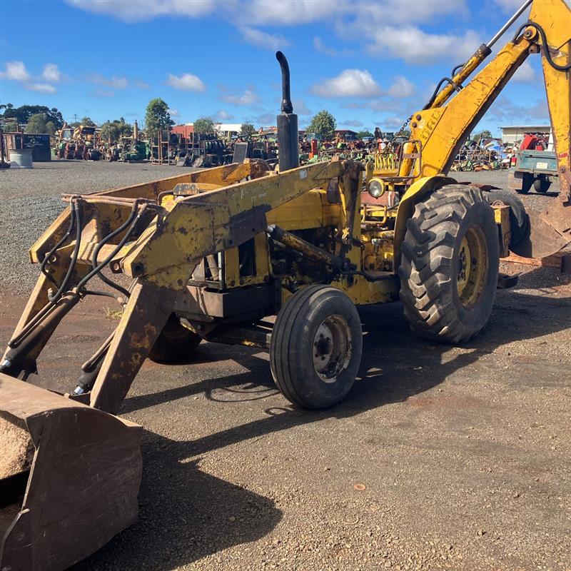 Photo 1. Ford 5000 Tractor