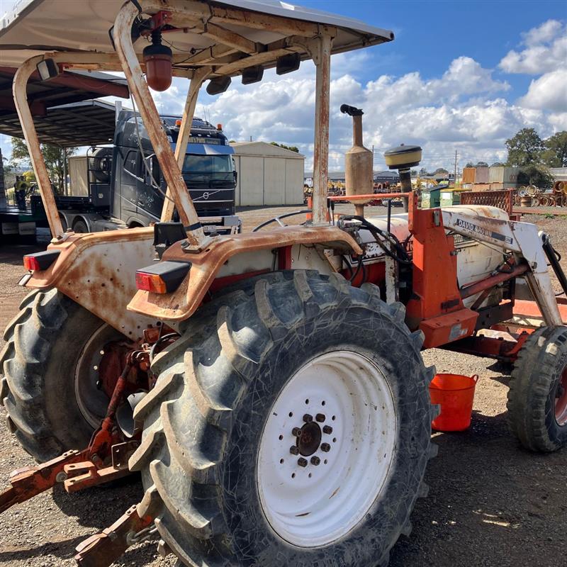 Photo 3. David Brown 1412 Tractor