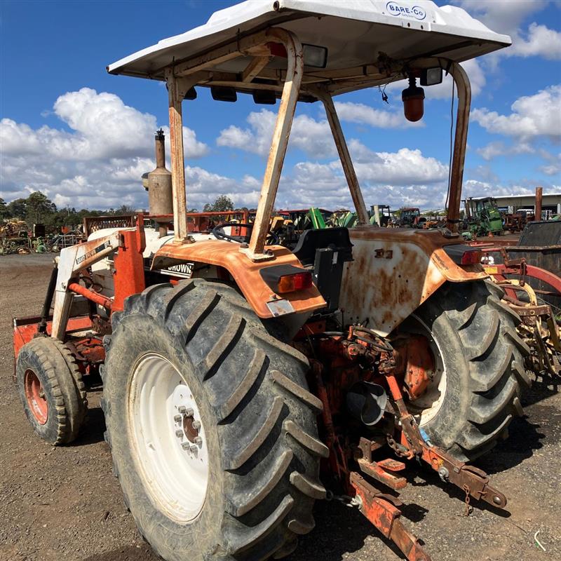 Photo 4. David Brown 1412 Tractor