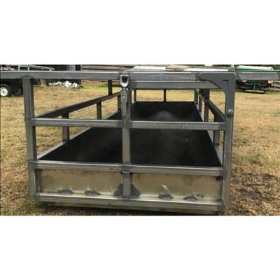 Photo 3. VALTON SHEEP FEEDER